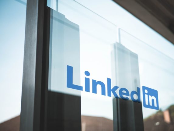 LinkedIn stories : sont-elles réellement pertinentes ?