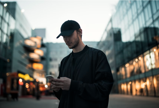 Pourquoi Instagram s'inspire de BeReal ? 